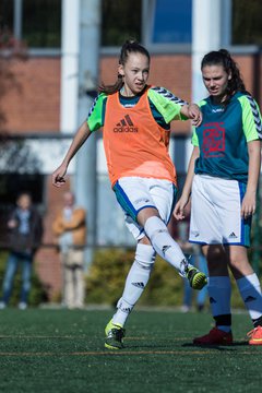 Bild 31 - B-Juniorinnen SV Henstedt Ulzburg - SG Weststeinburg : Ergebnis: 4:0